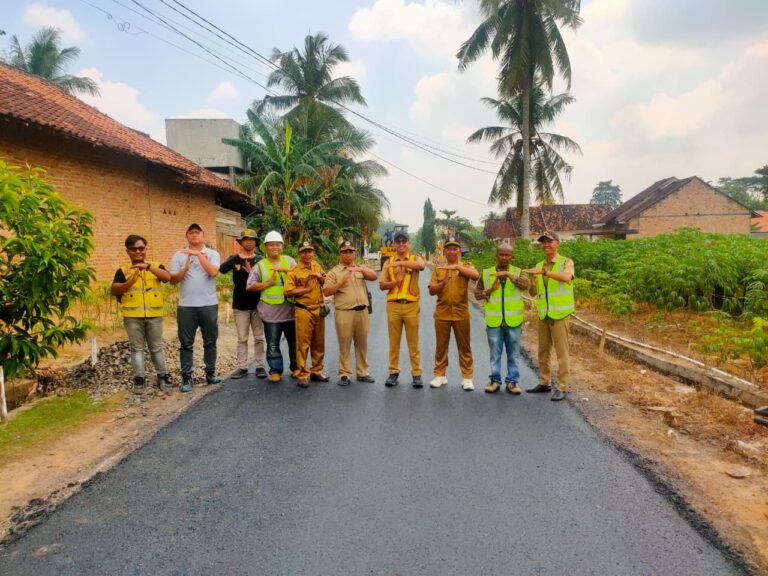 Pemkab Tubaba Selesaikan Proyek Jalan Hotmix Indraloka – Sp. Asahan, Dorong Pertumbuhan Ekonomi Warga